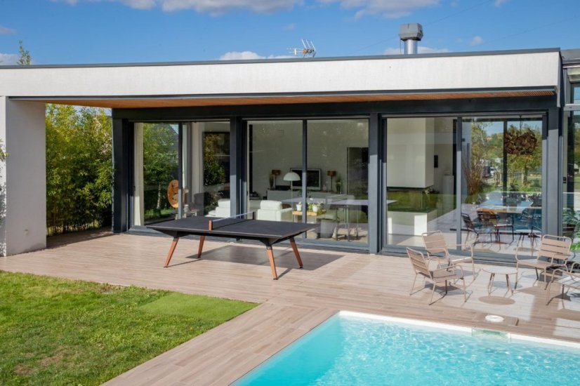 CORNILLEAU: Lifestyle Outdoor, černý rám / černý kámen