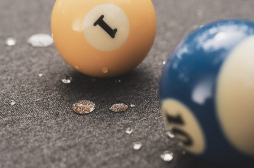 CORNILLEAU: Classic Pool Table, černý rám / tmavě šedé sukno