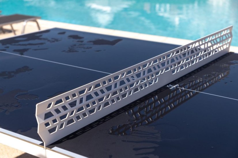 CORNILLEAU: Lifestyle Outdoor, bílý rám / černý povrch hladký