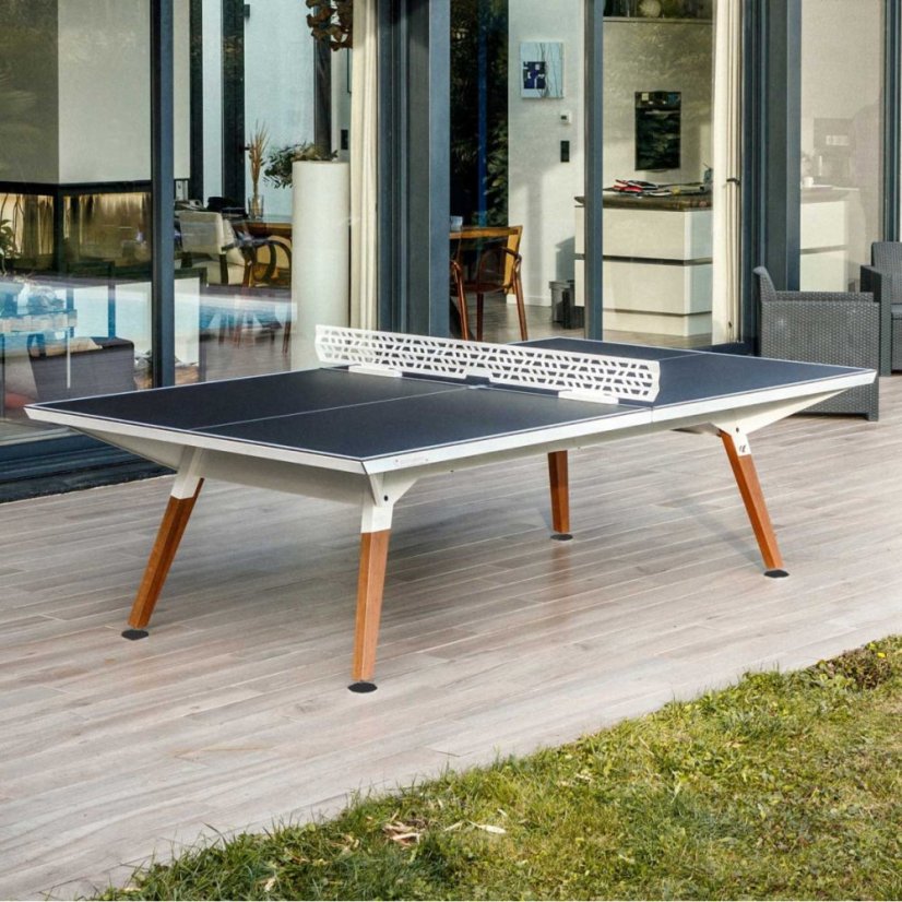 CORNILLEAU: Lifestyle Outdoor, bílý rám / černý povrch hladký