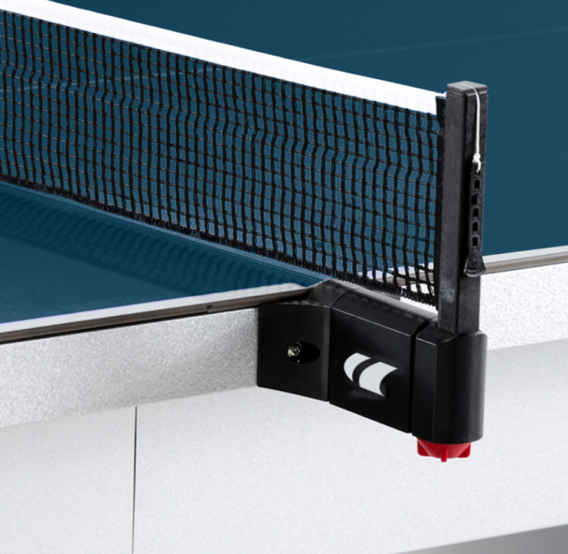 CORNILLEAU; Souprava: držák a klasická síťka pro OUTDOOR 510 a CAMPUS