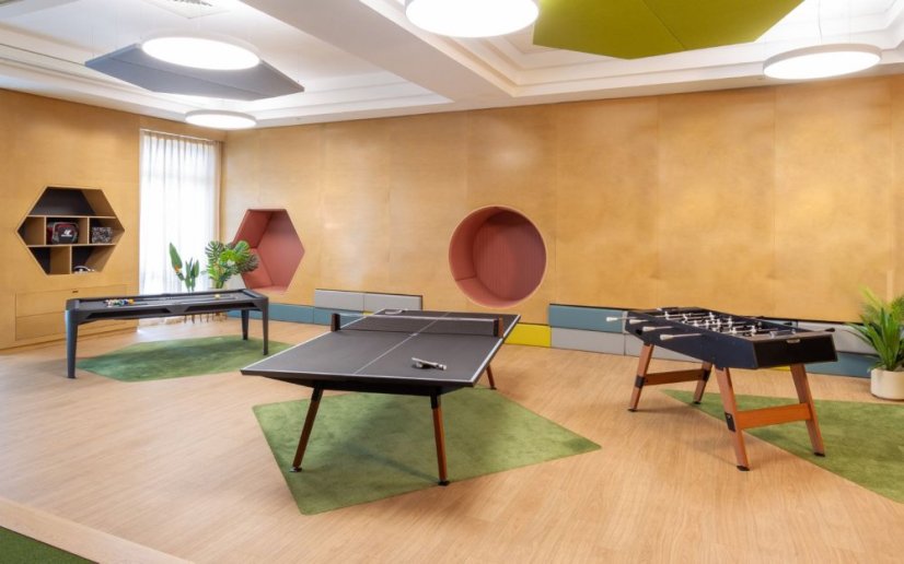 CORNILLEAU: Lifestyle Outdoor, černý rám / černý povrch hladký